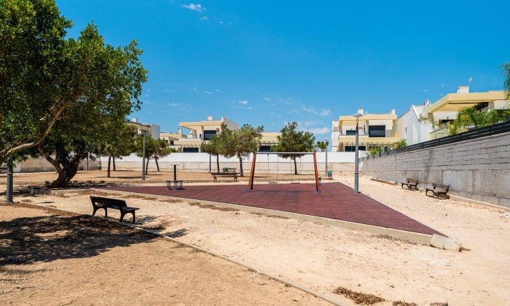 Resale - Villa -
Los Montesinos