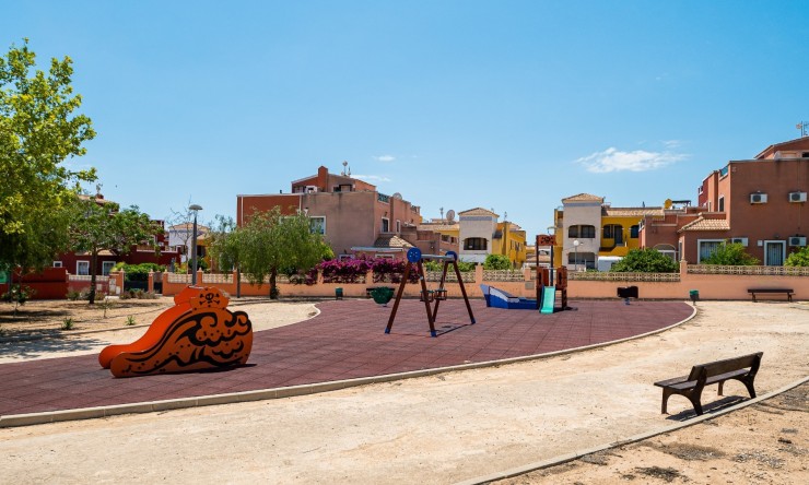 Resale - Villa -
Los Montesinos
