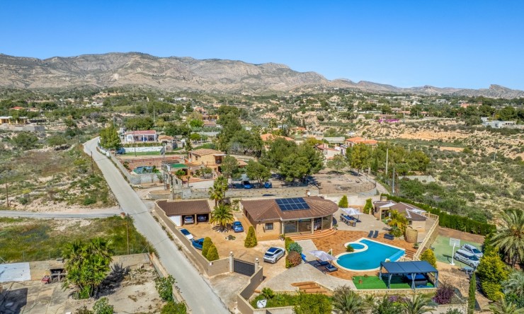 Revente -  -
Crevillente
