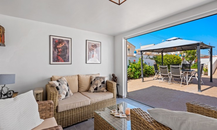 Resale - Villa -
Ciudad Quesada - Rojales - Rojales