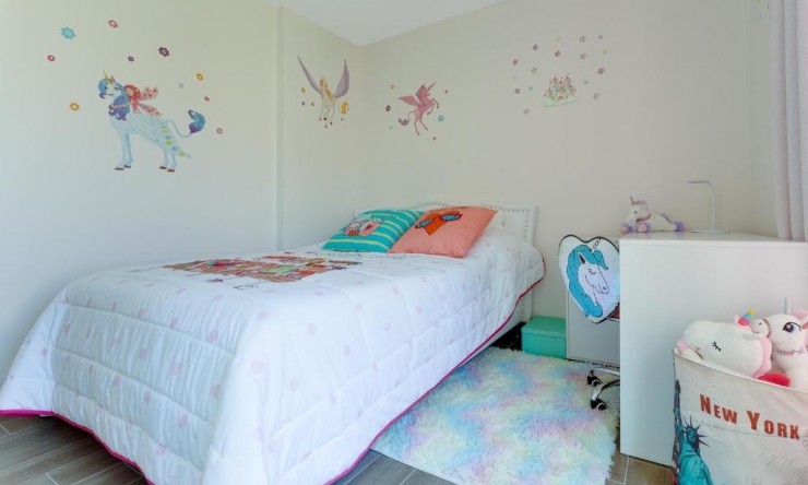 Resale - Villa -
Torrevieja