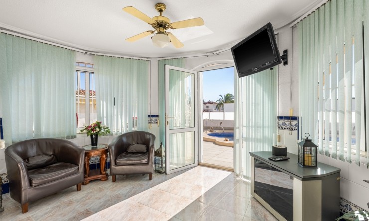 Resale - Villa -
Ciudad Quesada - Rojales