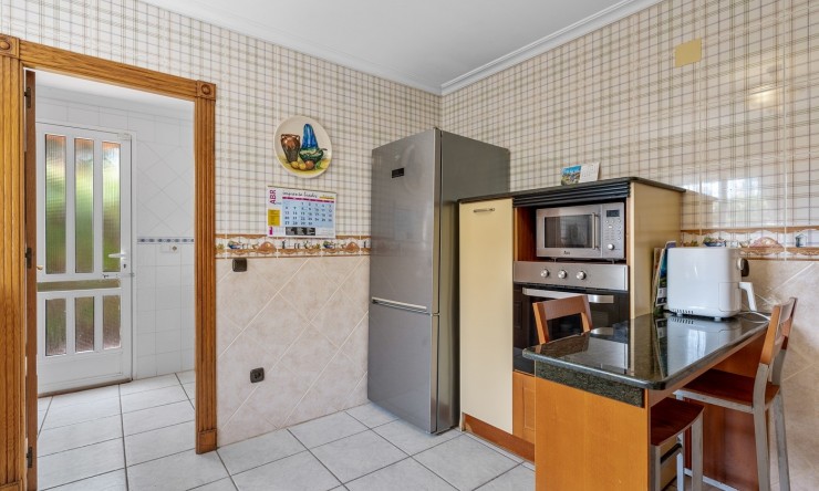 Resale - Villa -
Torrevieja - La Mata