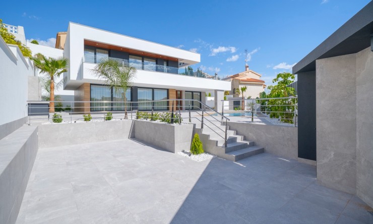Resale - Villa -
Ciudad Quesada - Rojales - La Marquesa Golf