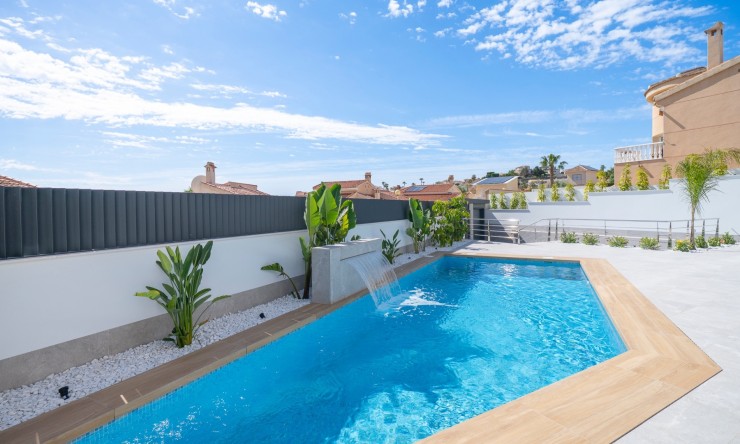 Resale - Villa -
Ciudad Quesada - Rojales - La Marquesa Golf