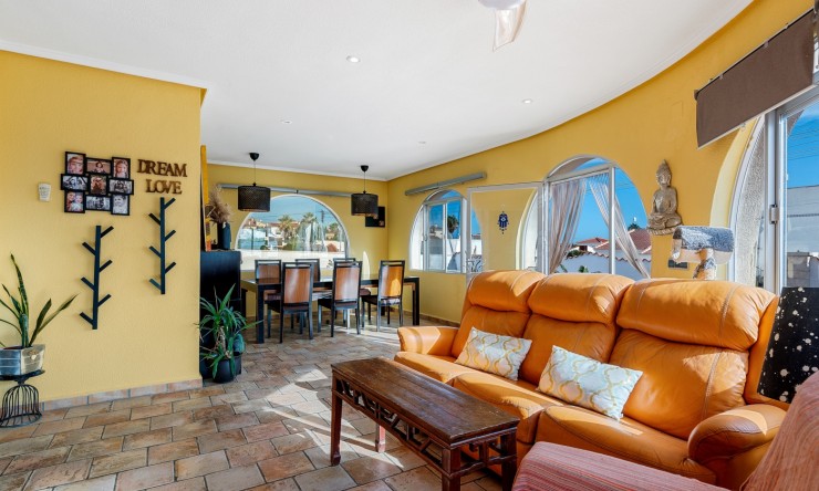 Herverkoop - Villa -
Ciudad Quesada - Rojales