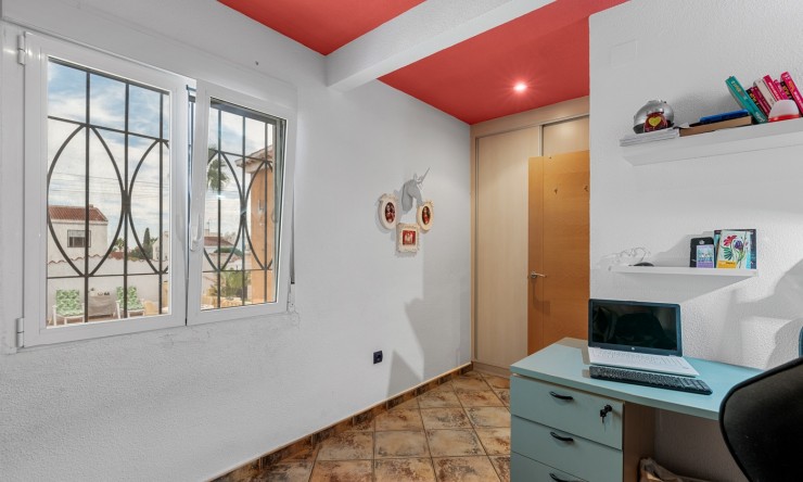 Herverkoop - Villa -
Ciudad Quesada - Rojales