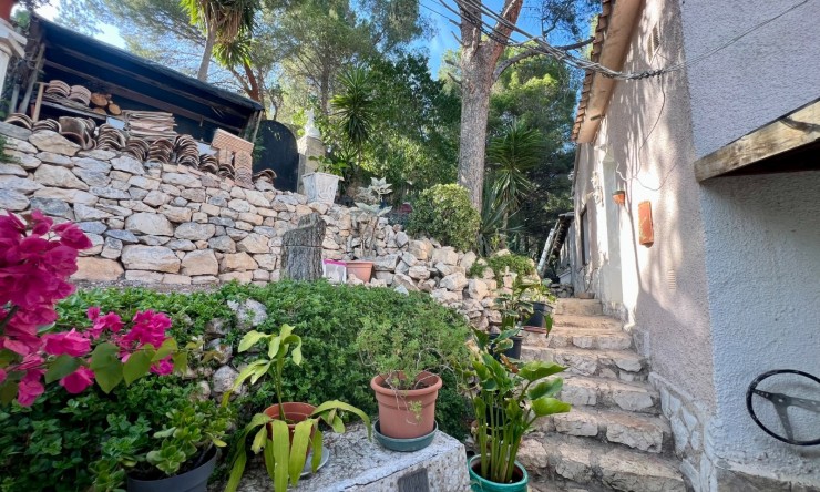 Resale - Villa -
Altea - Altea La Vella