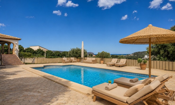 Resale - Villa -
Jávea / Xàbia - Partides comunes - Adsubia