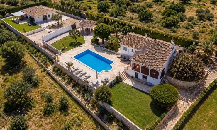 Resale - Villa -
Jávea / Xàbia - Partides comunes - Adsubia