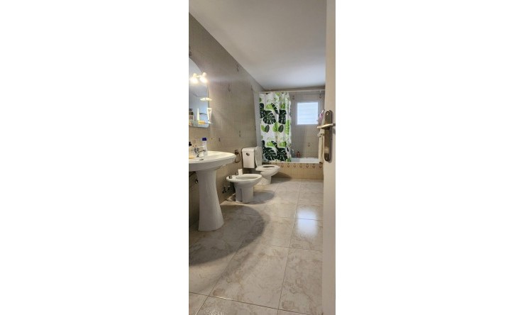 Resale - Villa -
Albir - Center