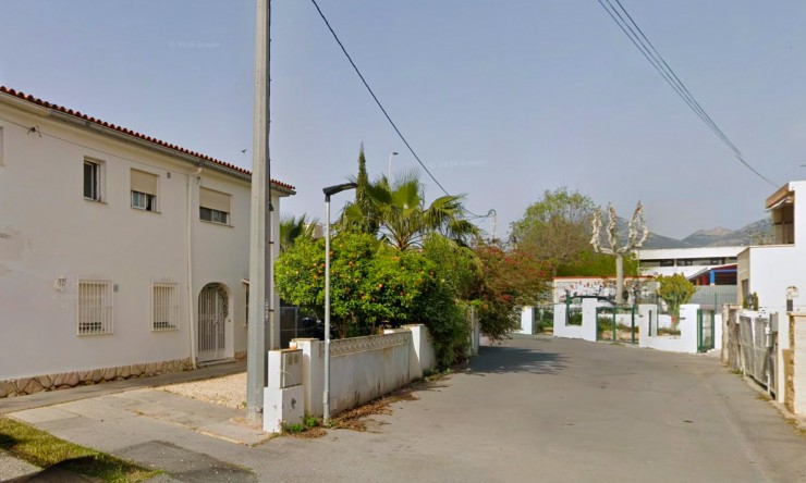 Resale - Villa -
Albir - Center