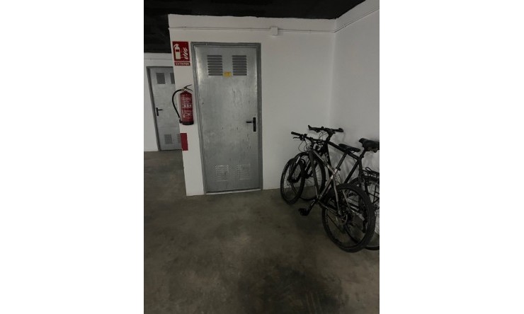 Resale - Apartment -
Altea