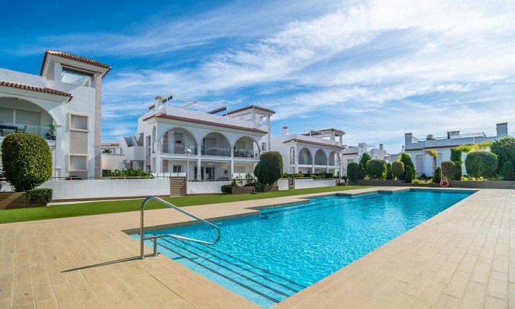 Revente - Appartement -
CIUDAD QUESADA