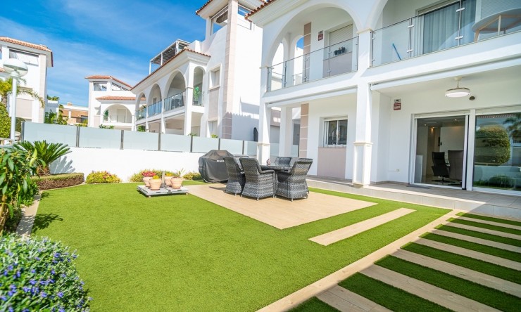 Revente - Appartement -
CIUDAD QUESADA