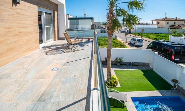 Revente - Villa -
PILAR DE LA HORADADA