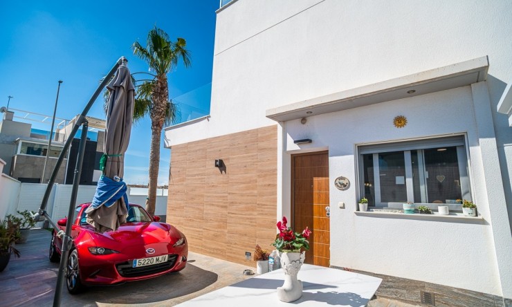 Revente - Villa -
PILAR DE LA HORADADA