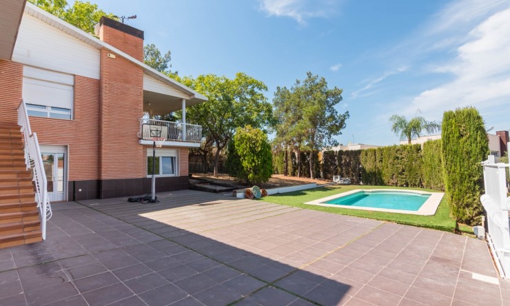 Revente - Villa -
MOLINA DEL SEGURA