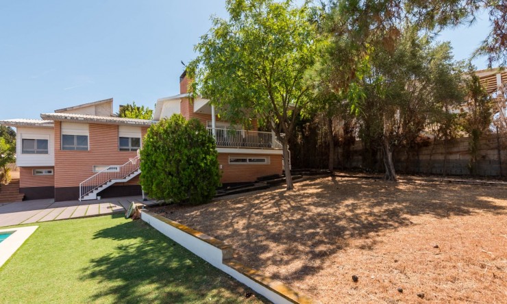 Revente - Villa -
MOLINA DEL SEGURA