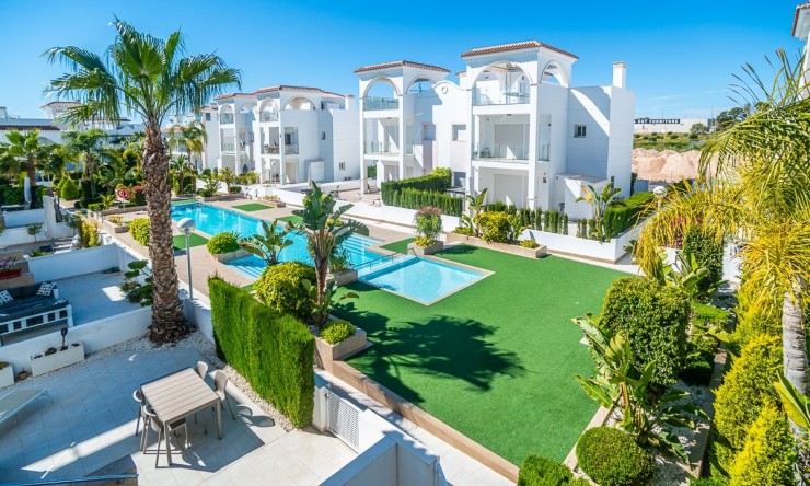Revente - Villa -
CIUDAD QUESADA