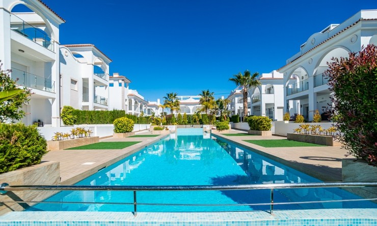 Revente - Villa -
CIUDAD QUESADA