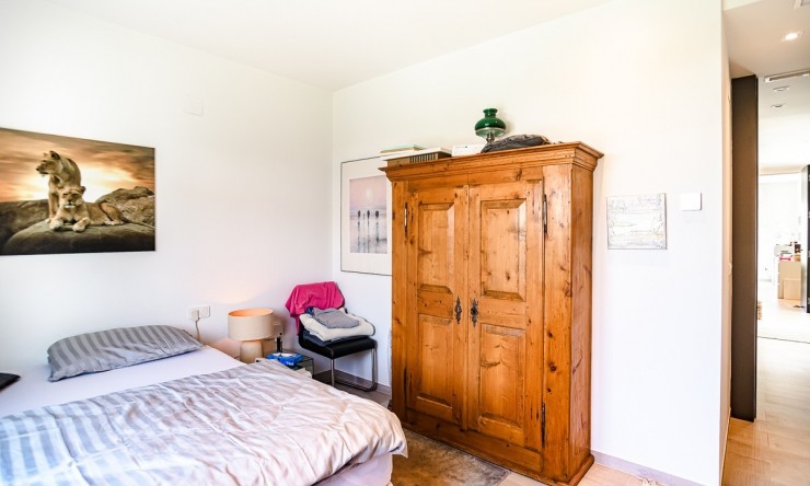 Revente - Villa -
ALGORFA - La Finca Golf