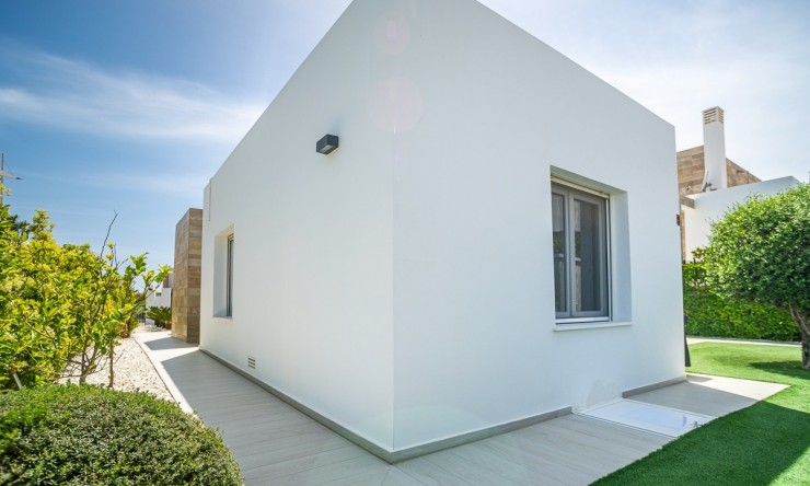 Revente - Villa -
ALGORFA - La Finca Golf