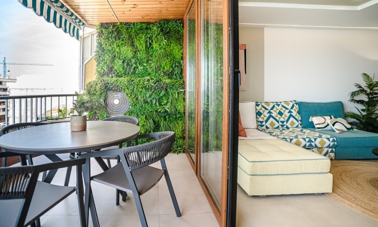 Revente - Appartement -
TORREVIEJA - Acequion