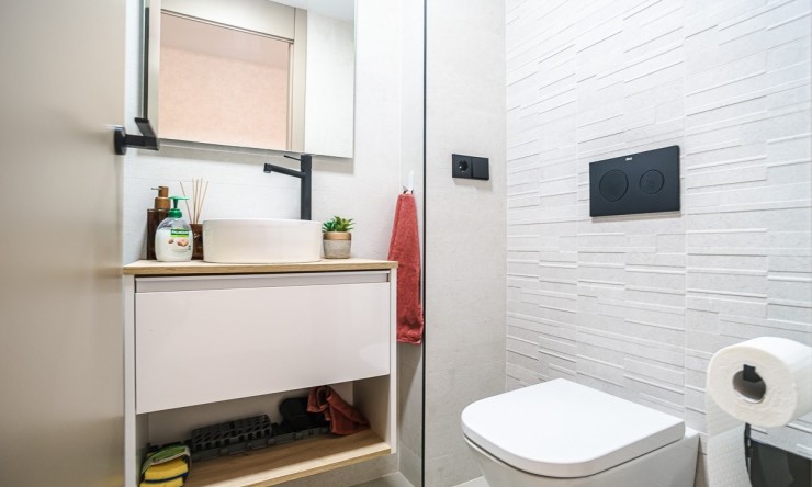 Revente - Appartement -
TORREVIEJA - Acequion