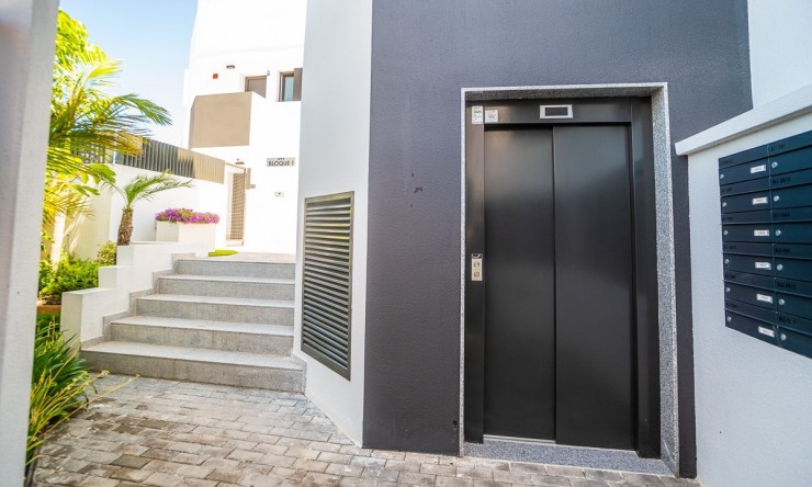 Revente - Appartement -
TORREVIEJA - LOS BALCONES - LOS ALTOS
