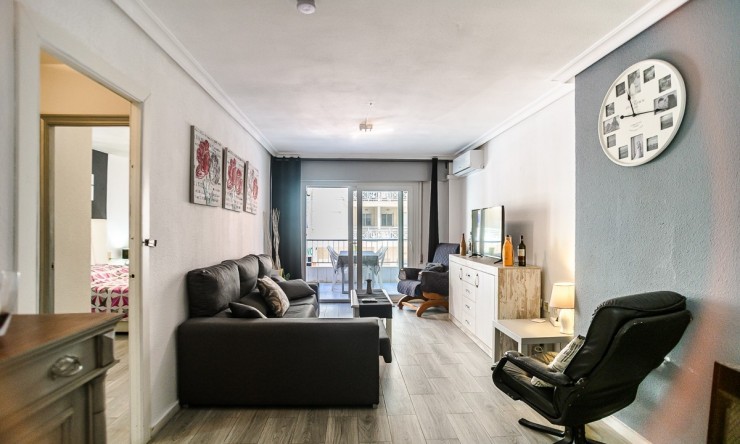 Wiederverkauf - Wohnung -
TORREVIEJA - Torrevieja