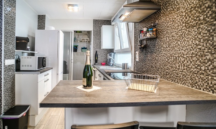 Wiederverkauf - Wohnung -
TORREVIEJA - Torrevieja