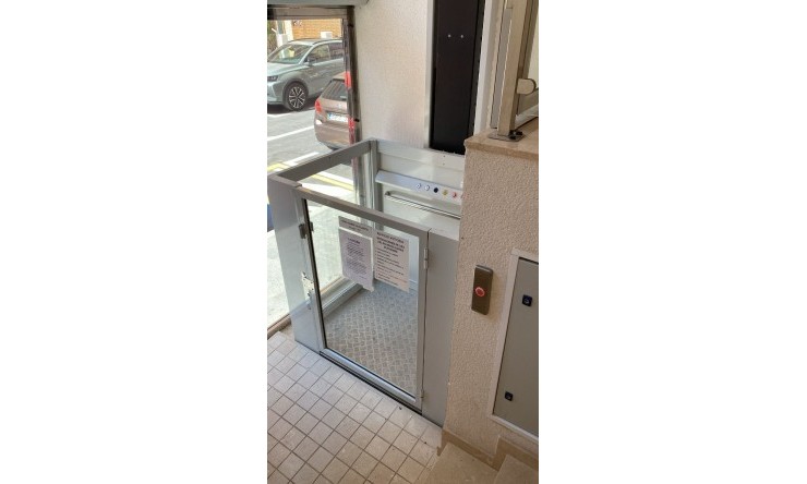 Wiederverkauf - Wohnung -
TORREVIEJA - Torrevieja