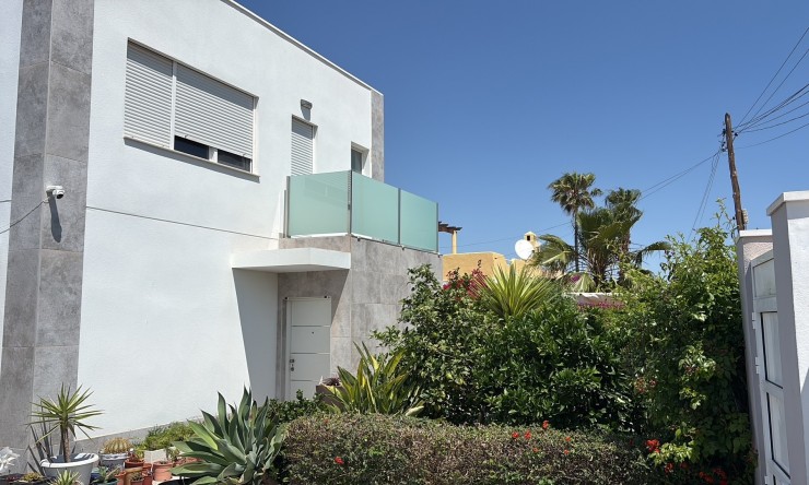 Revente - Villa -
TORREVIEJA - Torreta - Florida