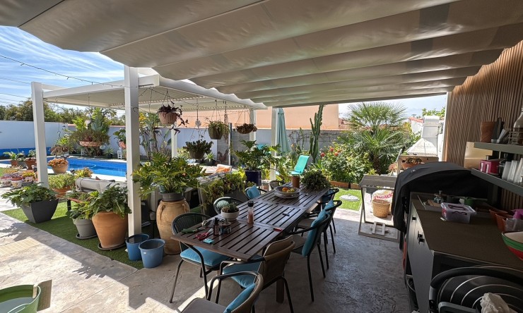 Revente - Villa -
TORREVIEJA - Torreta - Florida