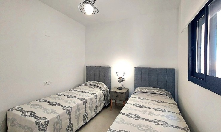 Resale - Apartment -
ORIHUELA COSTA - VILLAMARTÍN