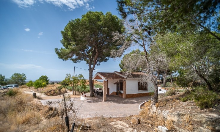Reventa - Villa -
LA TERCIA - La Tercia