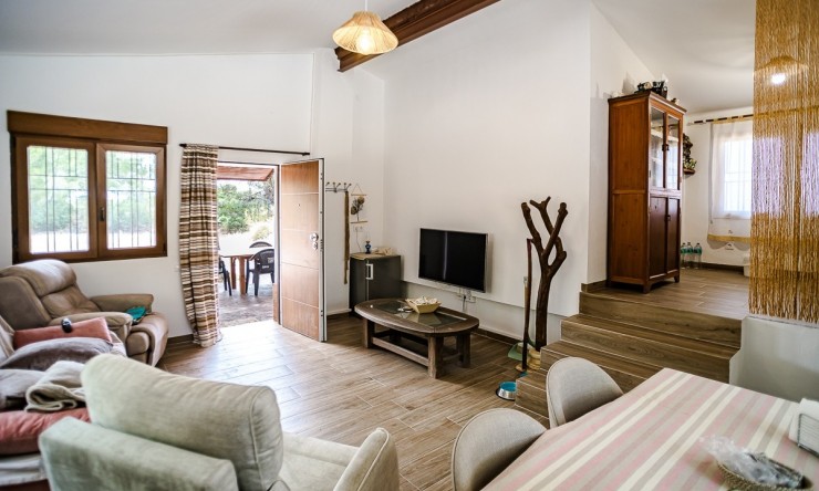 Reventa - Villa -
LA TERCIA - La Tercia