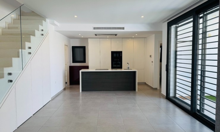 Resale - Villa -
SAN PEDRO DEL PINATAR - LO PAGÁN