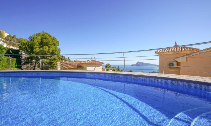Reventa - Villa -
Altea