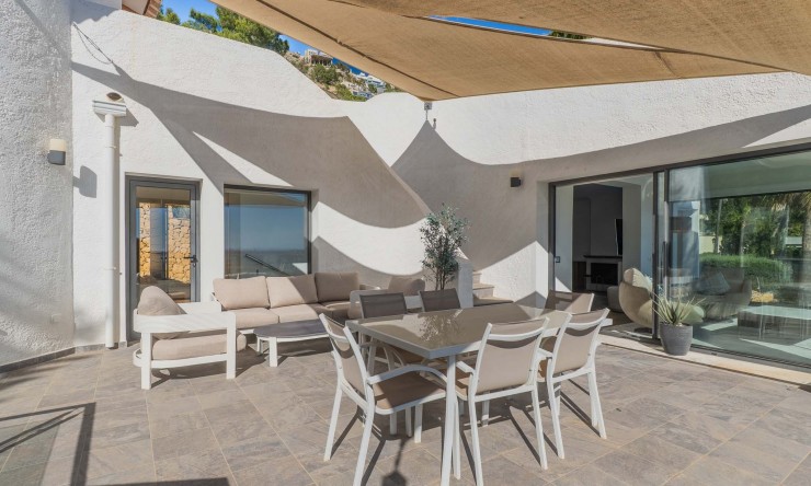 Reventa - Villa -
Altea