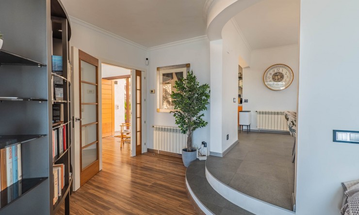 Reventa - Villa -
Altea