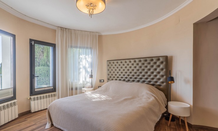 Reventa - Villa -
Altea