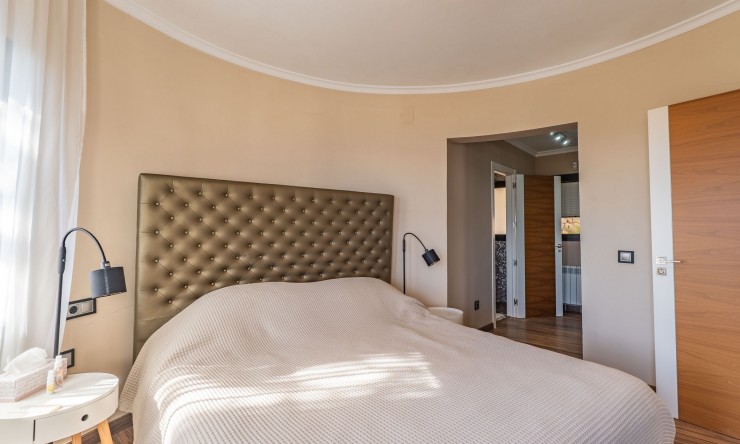 Reventa - Villa -
Altea