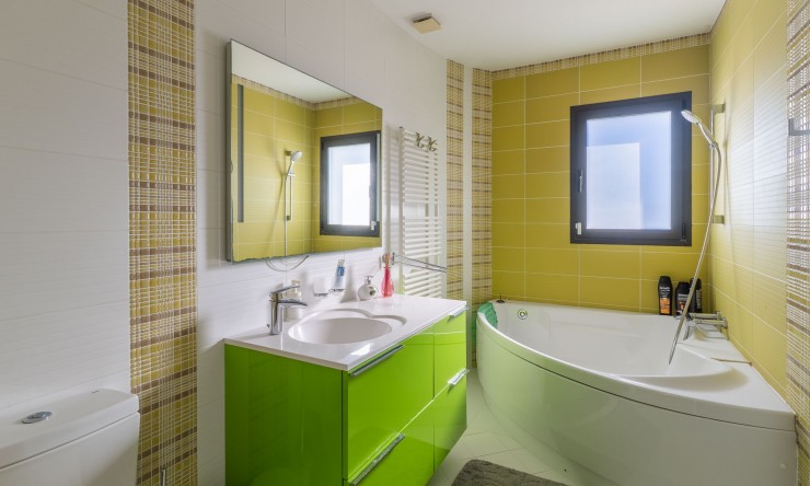 Reventa - Villa -
Altea