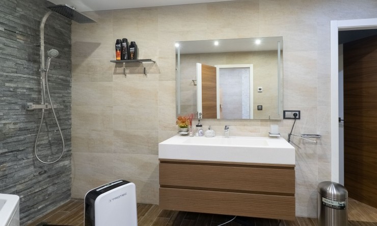 Reventa - Villa -
Altea