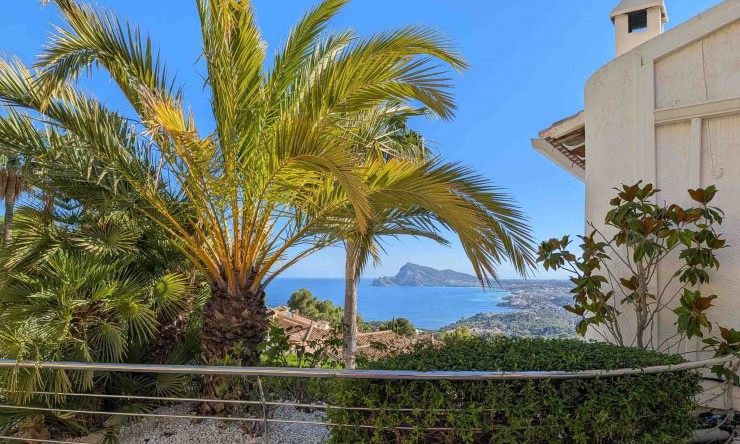 Reventa - Villa -
Altea