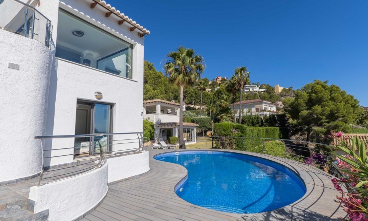 Reventa - Villa -
Altea