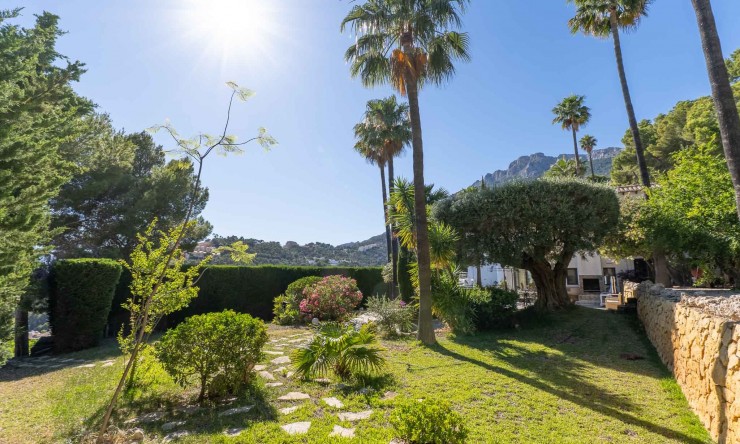 Reventa - Villa -
Altea