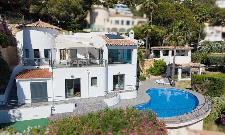 Reventa - Villa -
Altea